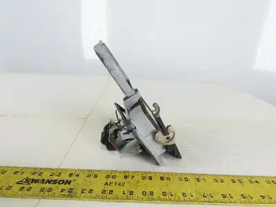 Mencom Corp GF-RJ45-R-32 Programming Device Interface Connector 115VAC 3Amp