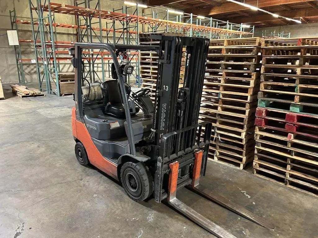 USED 2018 TOYOTA 8FGCU18