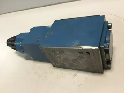 USED MANNESMANN REXROTH 4WRE10EA641324Z4M468
