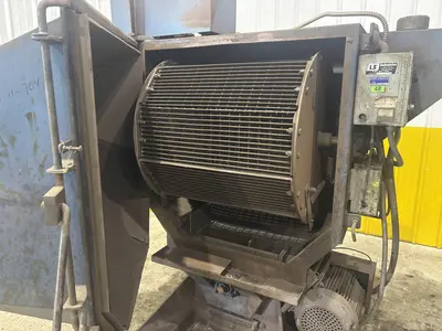 LS INDUSTRIES BARREL TYPE TUMBLE BLAST MACHINE & DUST COLLECTOR: YOBRO #24013