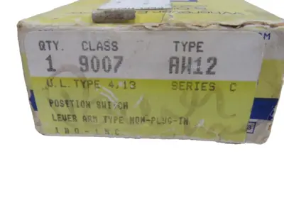 NEW SQUARE D 9007AW12 LIMIT SWITCH SERIES C
