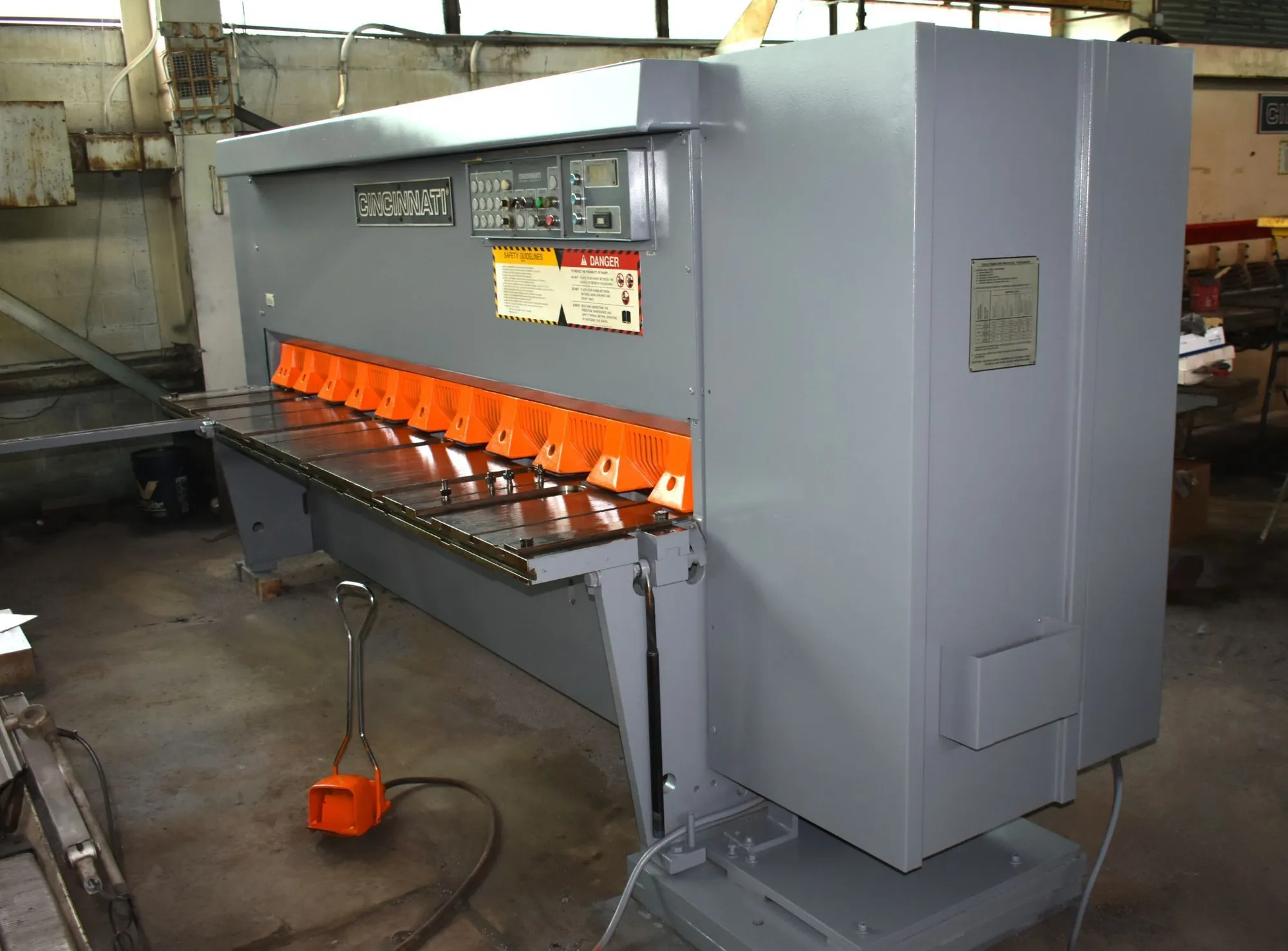 Used CINCINNATI INC 250HS10 Power Squaring Shears (Inch) Ohio US | Mohawk Machinery #1325394