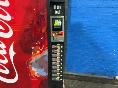 Used VENDO 720CCX00045 020429 Vending Machines Ohio US | HGR 24 #1358021