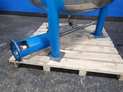400 Gallons S/s Tank W/agitator