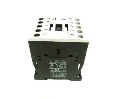NEW EATON DILA-40 CONTACTOR XTRE10B40A DILA40
