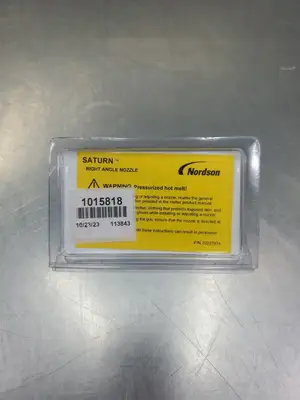 USED Nordson SATURN 1015818 Dual Bead 15° Nozzle