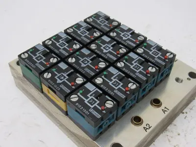 Rexroth Crouzet 81501025 Pneumatic Logic Component And Element Manifold Assembly