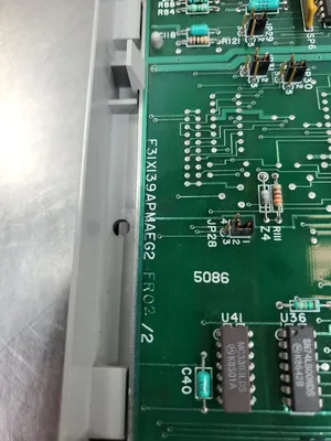 GE 53IXI39APMAEG2 VA-4 MICRO-Application Control Board. 3E-2