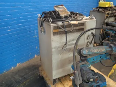 USED 2013 YASKAWA MOTOMAN MH6
