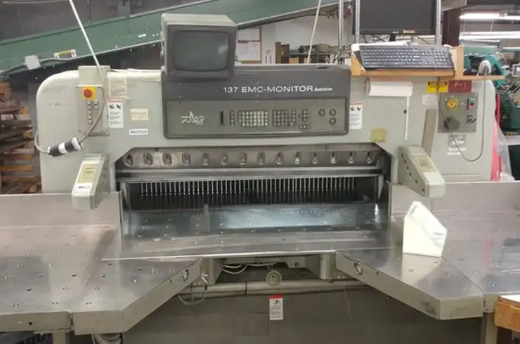 Used POLAR 137 EMC MONITOR AUTOTRIM Paper Cutters New Jersey US | Colter & Peterson #1485817