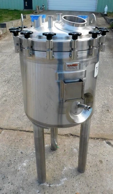 USED PAUL MUELLER PRESSURE TANK 100 LITER