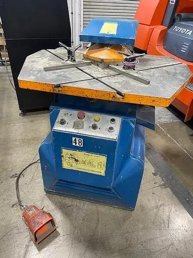 Used COMACA _UNKNOWN_ Notching Machines California US | MANUFACTURING SOLUTIONS #301757