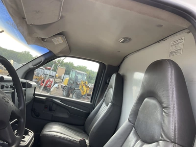 Used 2004 CHEVROLET EXPRESS Box trucks Michigan US | Miedema Asset Management Group #1301464