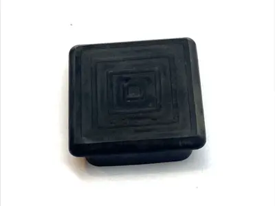USED CAPLUGS FINISHING PLUG 1.5" SQUARE TUBING 11GA BLACK