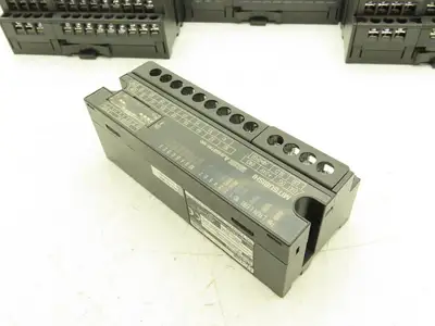 Mitsubishi AJ65SBTB1-16D Remote Digital Input 16 Point 24VDC MELSEC-A Lot of 9
