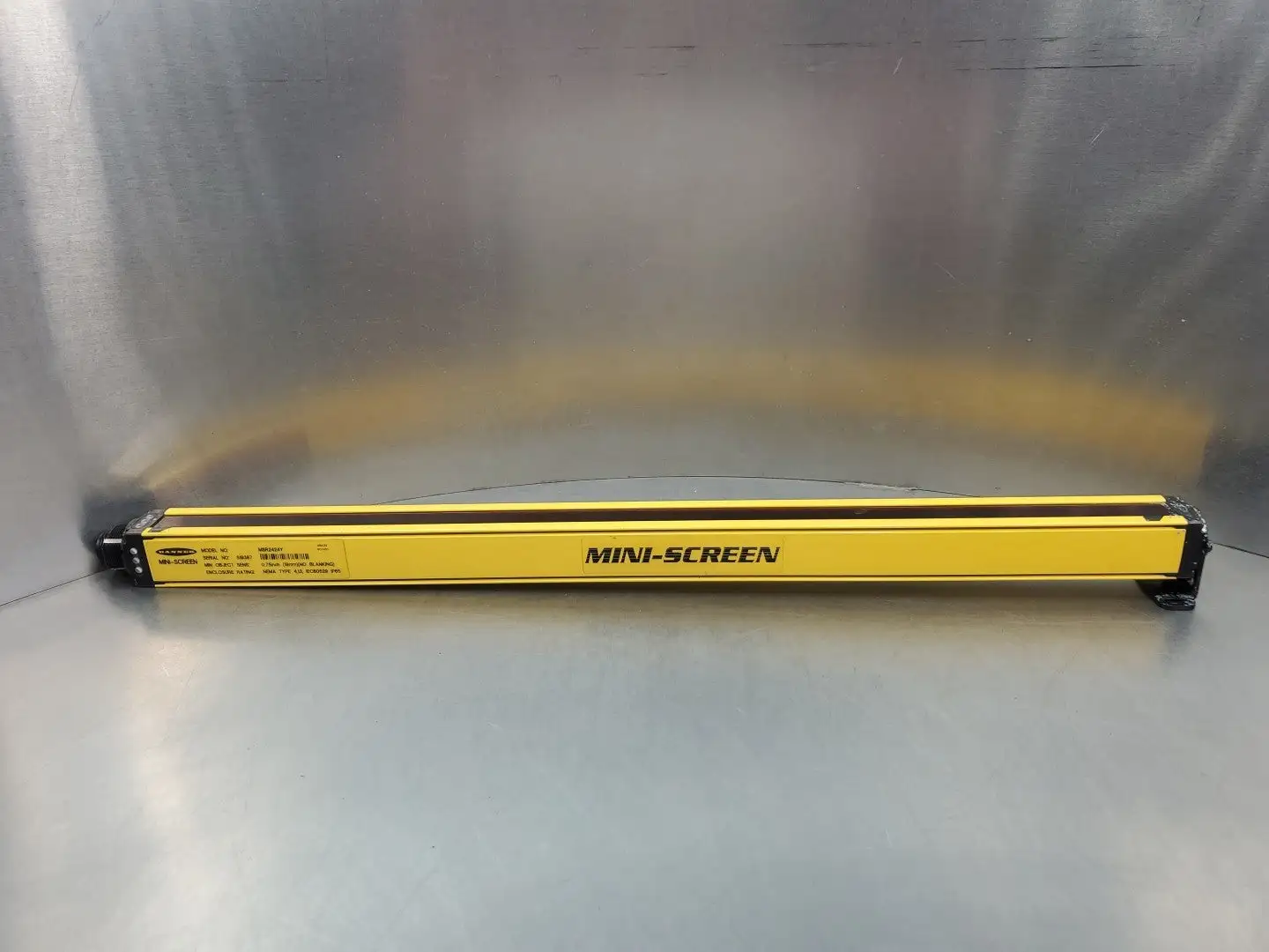 BANNER MINI-SCREEN MSR2424Y SAFETY CURTAIN MODULE. 5C-12