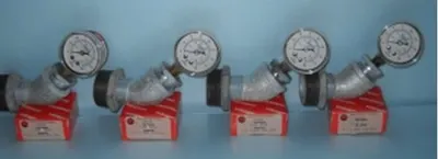 QTY. 4. MARSH INSTRUMENT COMPANY P/N GAUGE DES J14...