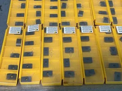 Used KENNAMETAL CILRSDEV0CTS11,00X19,05X6,35 Tooling & Accessories (Other) Ohio US | HGR 24 #1404940