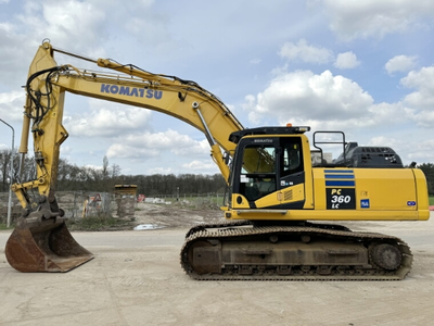 USED 2020 Komatsu PC360LC-11