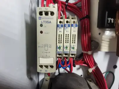 USED SQUARE D MODEL 6