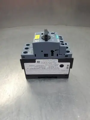 USED Siemens 3RV2011-1HA10 SIRIUS Circuit Breaker.
