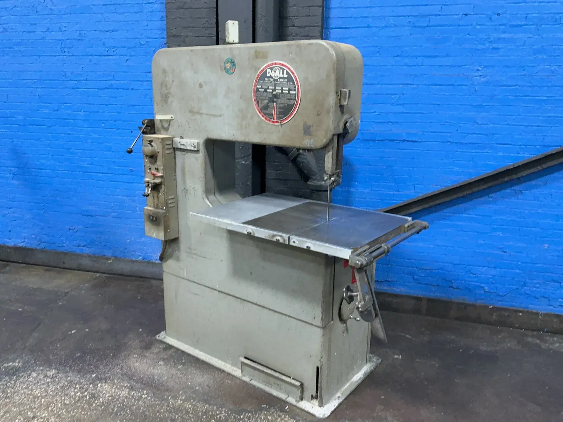 Used DOALL 3012U Vertical Band Saws Ohio US | HGR 24 #1471918