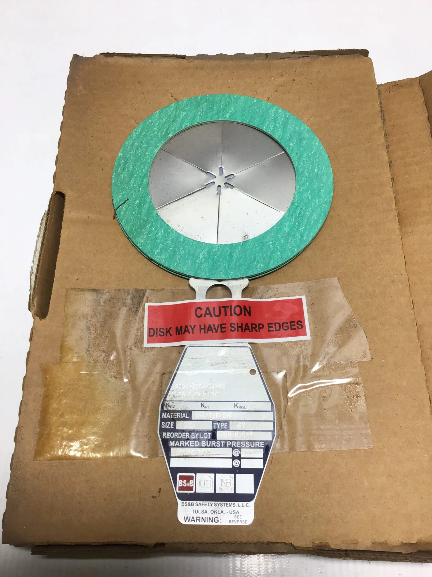 BS&B Safety System A9080068-4 Rupture Disk 3″ Type AV 13.62 PSID @72F
