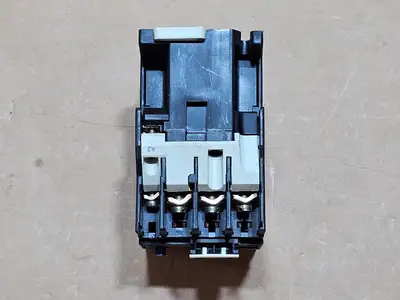 Used TELEMECANIQUE LC1D3210 Switchgears British Columbia CA | Lenmark #1438536