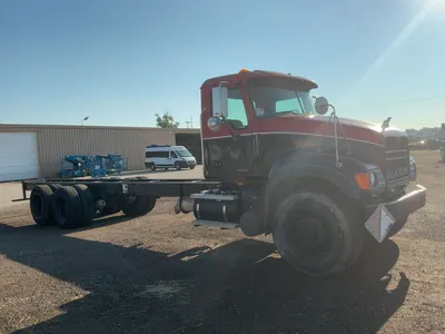 Used 2006 MACK CV700 Conventional trucks Michigan US | Miedema Asset Management Group #1335816