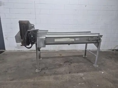 6.75 Feet Sorting Conveyor