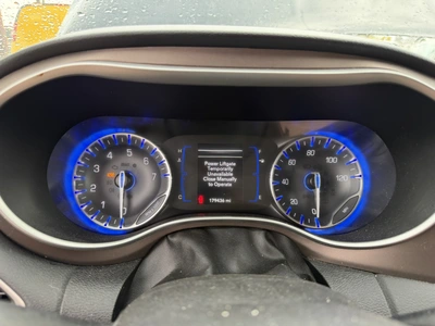 Used 2020 CHRYSLER PACIFICA VOYAGER Vans Ohio US | Miedema Asset Management Group #1577839