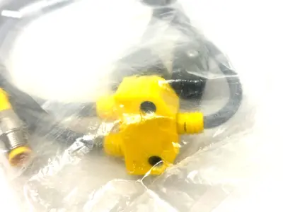 VB2-RS 4.5T-0.3/2TC9S 2-L653-0.3/0.3,UX00218 | Turck VB2-RS 4.5T-0.3/2TC9S 2-L653-0.3/0.3 Junction Splitter Cable UX00218 - New