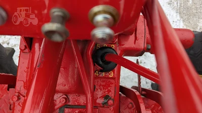 USED 1952 MASSEY-HARRIS 44GR