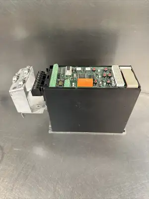 USED Danfoss DANFOSS 195N1030 VLT2811 380-480V