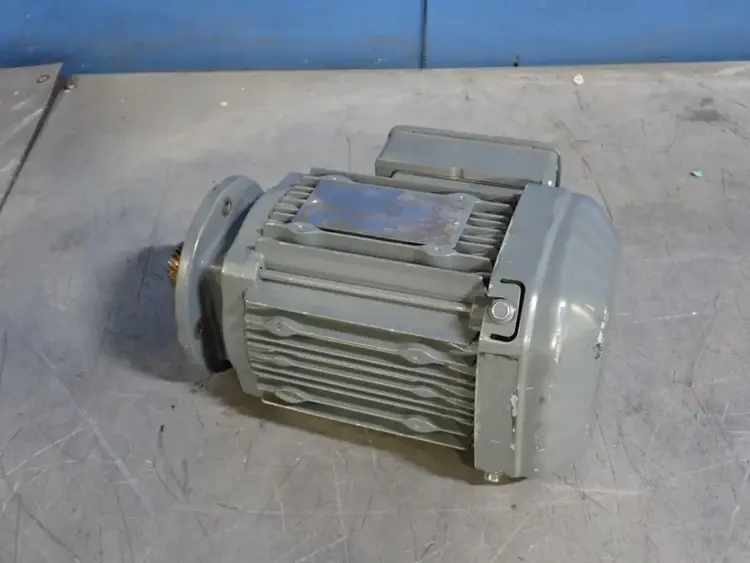 Used SEW EURODRIVE SA37DRS71M4 Motors (misc) Ohio US | HGR 24 #1128586