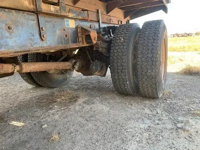 USED 1998 GMC C8500