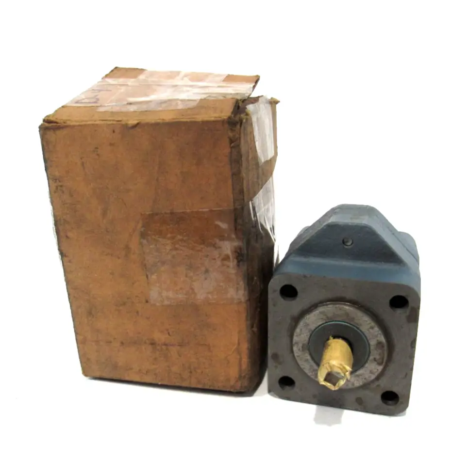 NEW DELTA POWER HYDRAULIC D4 G9 HYDRAULIC GEAR PUMP D4G9