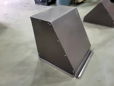 79" x 33" x 49.5" Fume Hood