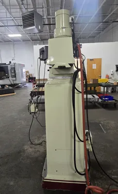 ACER Ultima 4VK 5 HP Mills, Vertical | Machinery Central (4)