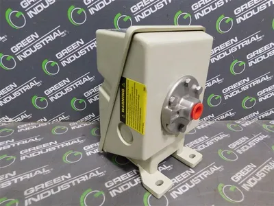 Ashcroft LPSN4PB25 XFS Pressure Switch 400 PSI 2400PSI Proof 5-15 Deadband New