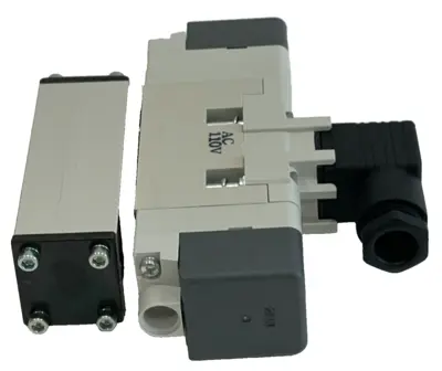NEW SMC VQ7-6-FPG-D-5N SOLENOID VALVE W/VV71-FPG VQ76FPGD5N