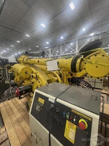 Used 2014 FANUC M-900IA/400L Robots Michigan US | RAB Industries, Inc. #184137