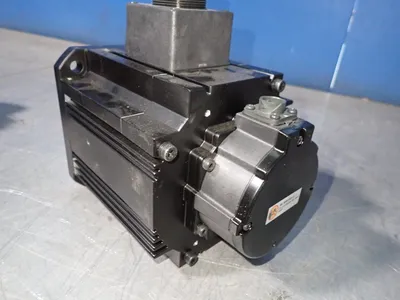 NEW OMRON R88MK90010FBS2