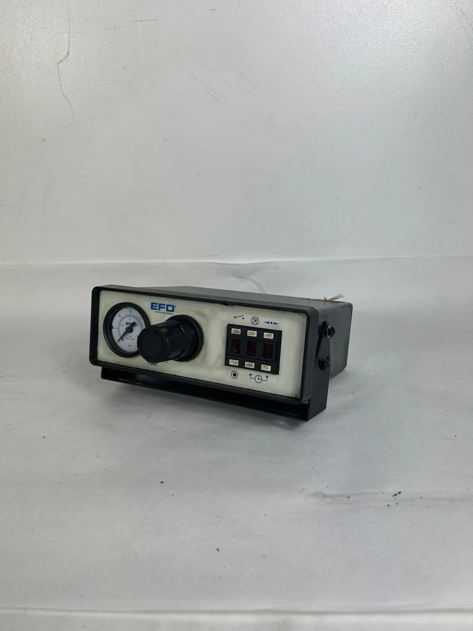 USED EFD 7040