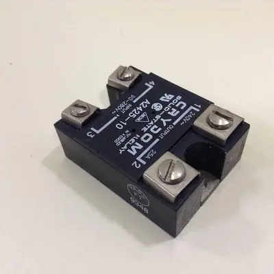 USED CRYDOM A2425-10