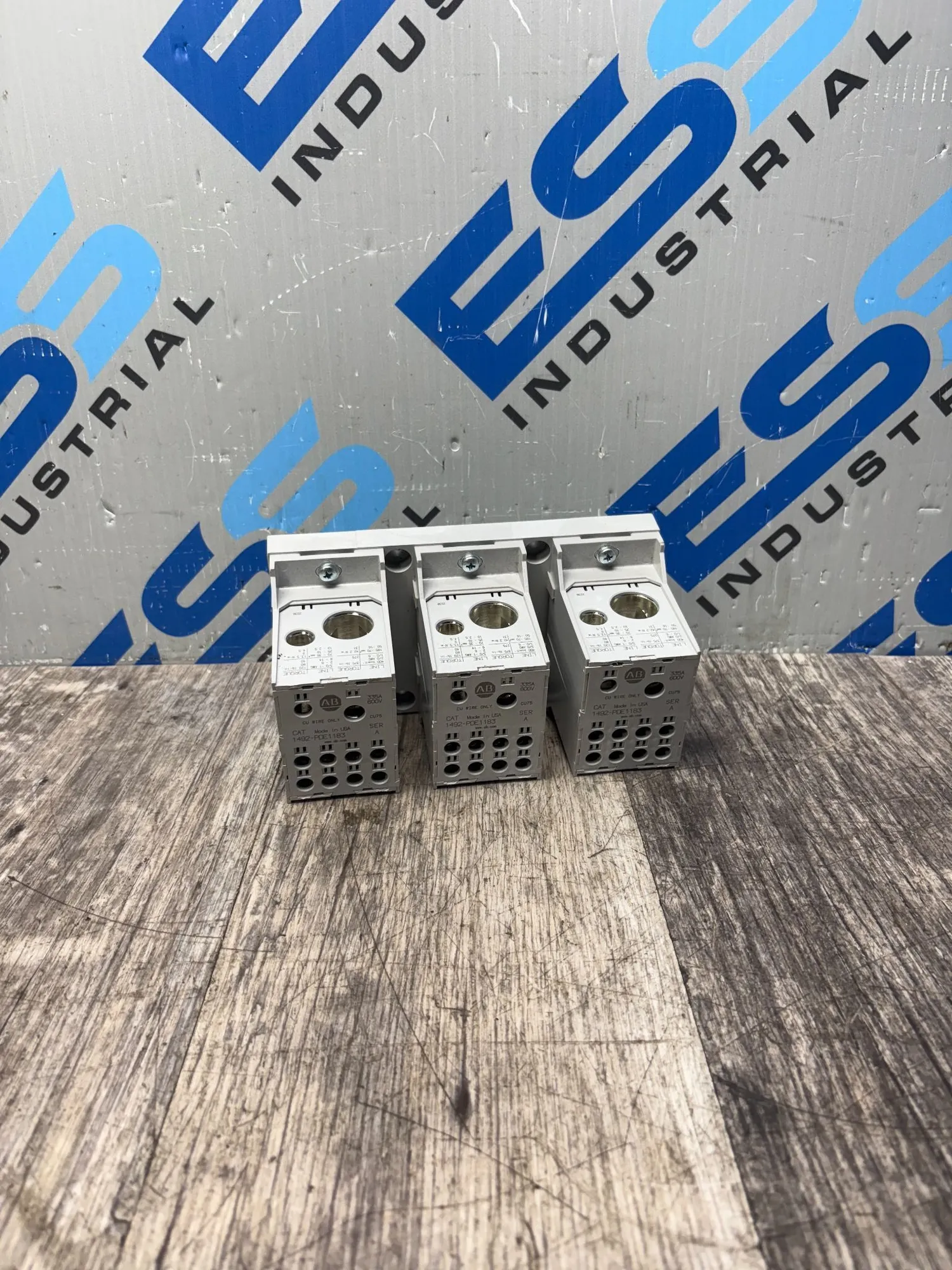 USED Allen Bradley 1492-PDE1183