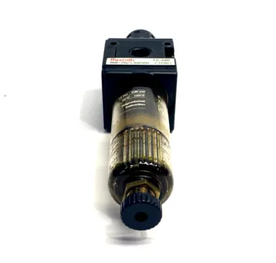 0821300300 | Bosch Rexroth  Pneumatic Filter Pressure Regulator G 1/4 - Used