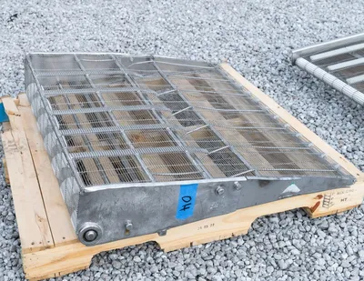 N/A N/A Conveyor | Buy Per Pound (7)