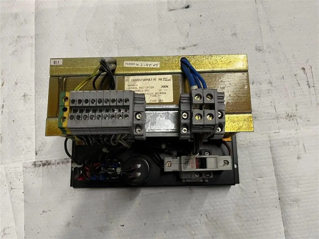 USED AB SOLO FINLAND 3 PHASE RECTIFIER 360 W 60911-901