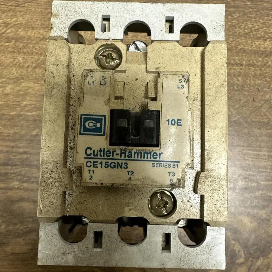 USED CUTLER-HAMMER CE15GN3